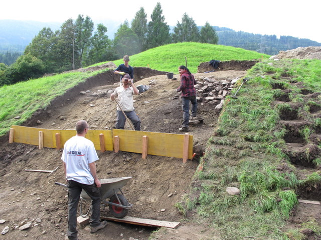 Beginn der Grabungsarbeiten | Foto: T. Senfter