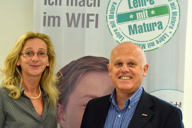Angelika Häuslschmid (WIFI) und Klaus Berer von der WKO Braunau.