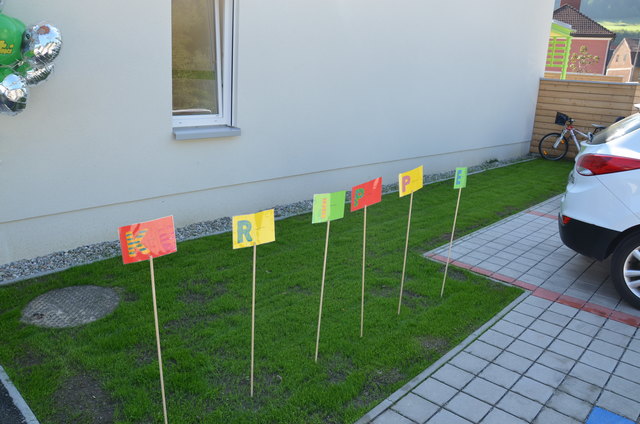 Ja, hier ist man richtig! Der Werkskindergarten Leoben-Donawitz öffnete seine Pforten...