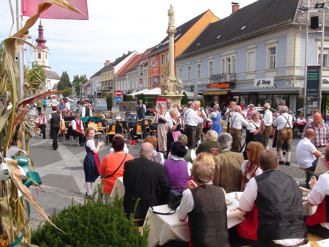Die Volkstanzgruppe aus Gumpoldskirchen.