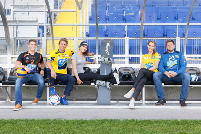 Die "Sportfamilie": Lukas Kreuziger (VCA Amstetten), Tomasz Wisio (SKN St. Pölten), Maria Ramberger (Snowboardcross), Gorica Acimovic (HYPO NÖ), Michal Shejbal (Moser Medical UHK Krems) | Foto: HYPO NOE/Lechner