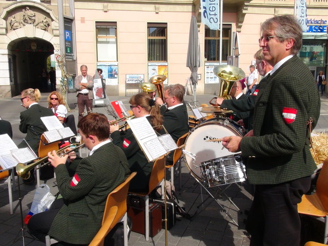Platzkonzert des Musikverein Gumpoldskirchen.
