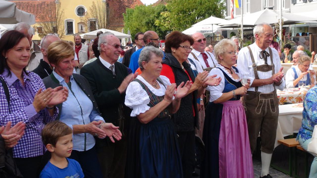 Die Kinder der Kindervolkstanzgruppe St. Nikolai im Sausal begeisterten das Publikum.
