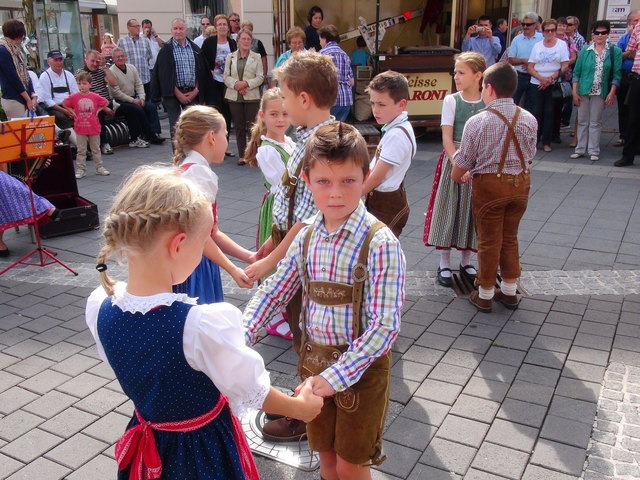 Die Kinder der Kindervolkstanzgruppe St. Nikolai im Sausal begeisterten das Publikum.