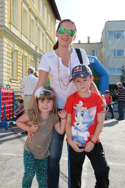 Anna, Jovanka und David  Rikert hatten viel Spaß am Klimafest