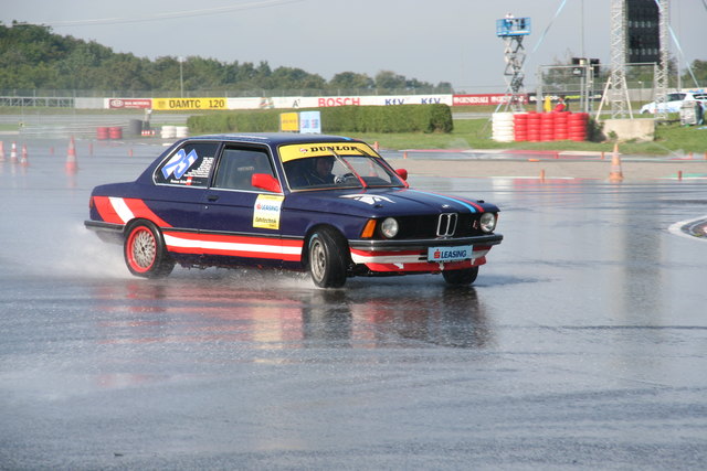 Roman Helm (Viehdorf) - R1 - BMW E21 325i | Foto: Fuzzy(Helm-Racing) für school-of-drift