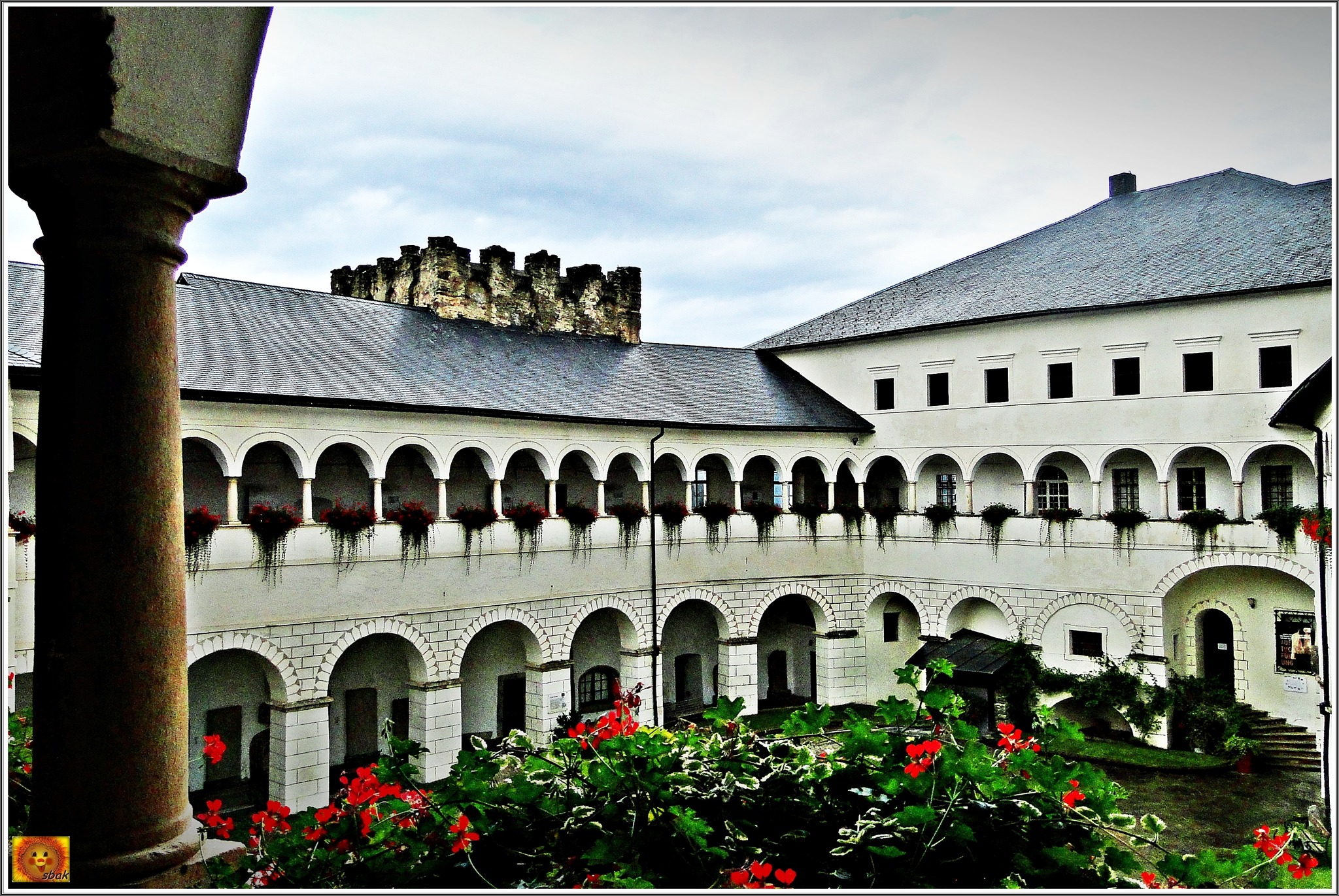 Kunst auf Schloss Strassburg in Kärnten St. Veit