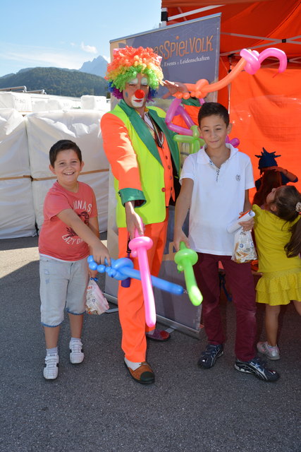 Ein abwechslungsreiche Programm, bei dem vor allem auch die anwesenden Kinder voll auf ihre Kosten kamen, sorgte für beste Stimmung. | Foto: Gmedia