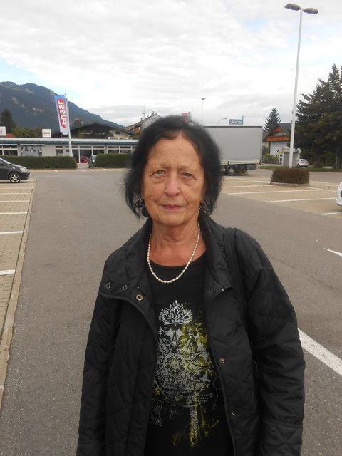 Sie sucht ihn reutte