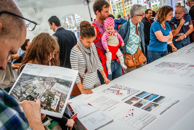 Beim Grätzelfest konnten sich Interessierte und Anrainer über das neue Leitbild Nordbahnhof informieren. | Foto: Christian Fürthner/MA 21