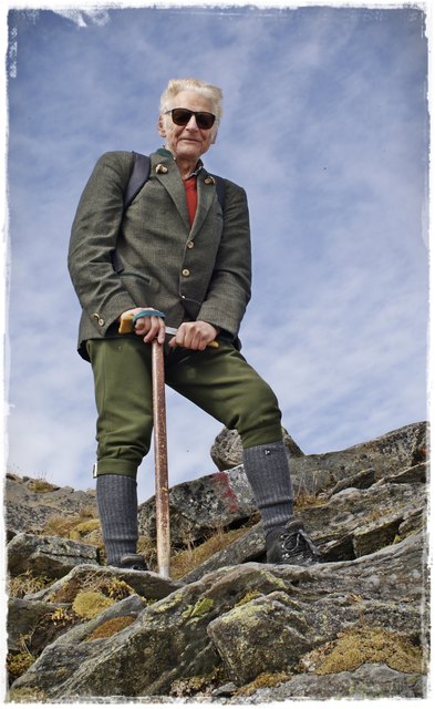 Begegnung in der Bergwelt, ein Herr mit stolzen 90 Jahren