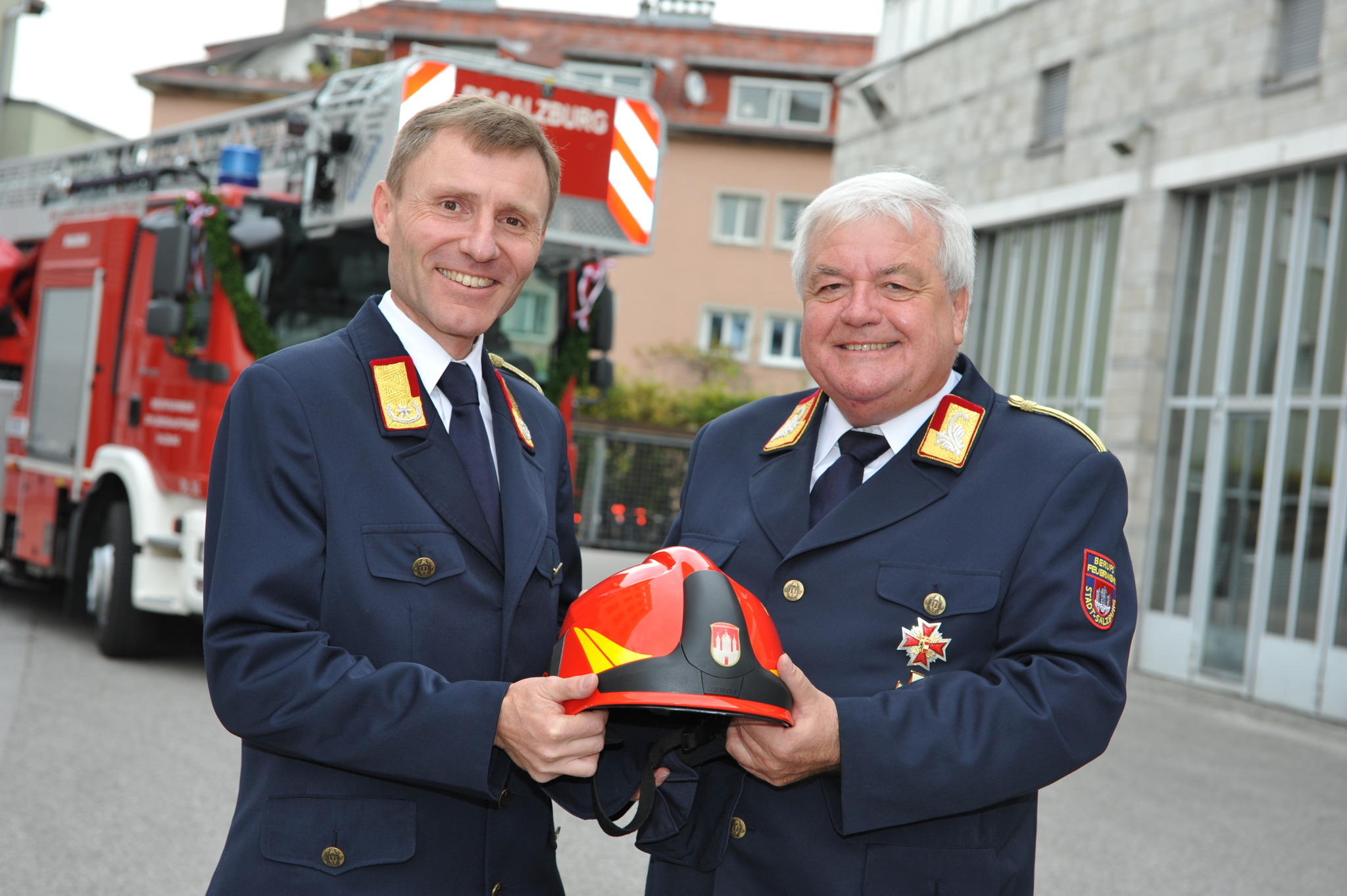Neuer Chef der Berufsfeuerwehr Ortler folgt Schnöll SalzburgStadt
