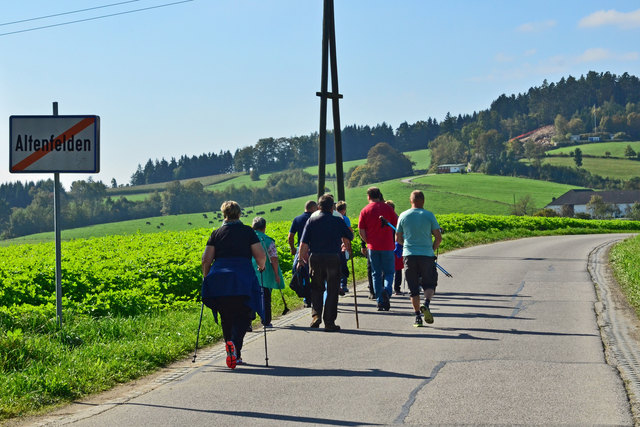 Altenfelden als single. Partnersuche in Frstenwalde. Lengau frauen treffen frauen. Single flirt in mnchendorf. Kirchdorf in tirol stadt kennenlernen. Pinkafeld Gtzendorf an der leitha dating berry - Pllau speeddating