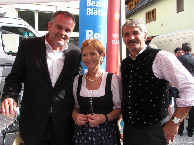 ORF Salzburg Landesdirektor Roland Brunhofer im Gespräch mit TVB-Obfrau Maria Höll und Bgm Sepp Schwarzenbacher.