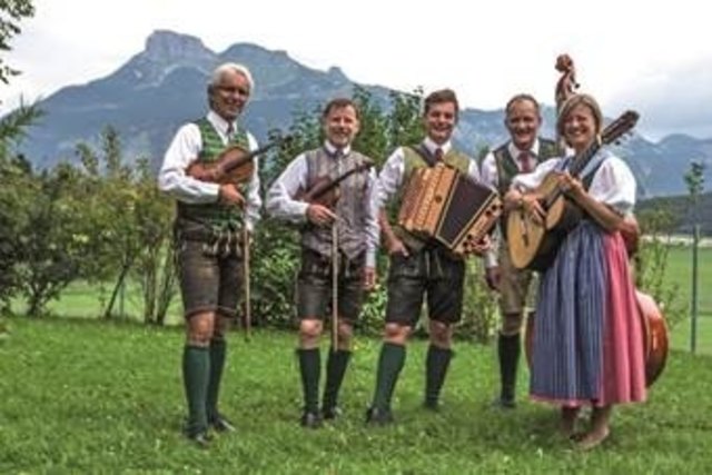 Auch die Ausseer Bradlmusi ist bei den großen Feierlichkeiten vertreten. | Foto: KK