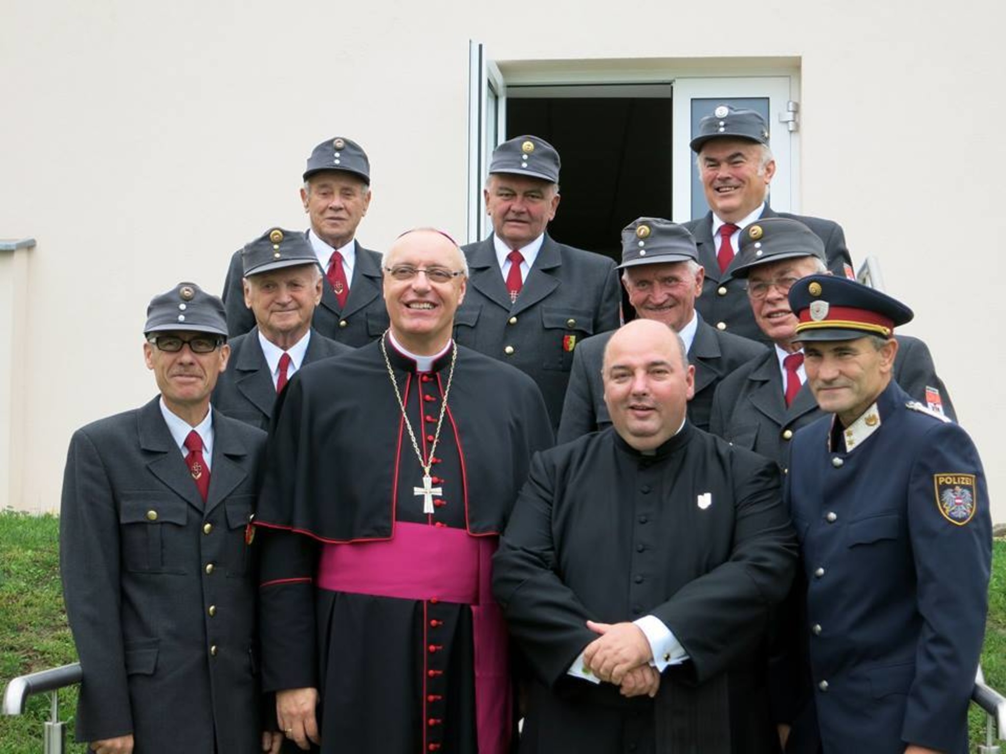 Neuen Pfarrer Franz Brei begrüßt Oberpullendorf