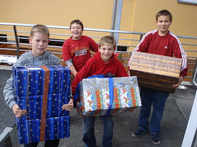 Unter der Motto "Hoffnung und Freude" läuft die diesjährige Weihnachtspaketaktion des Bundes Evangelikaler Gemeinden Österreichs. | Foto: privat
