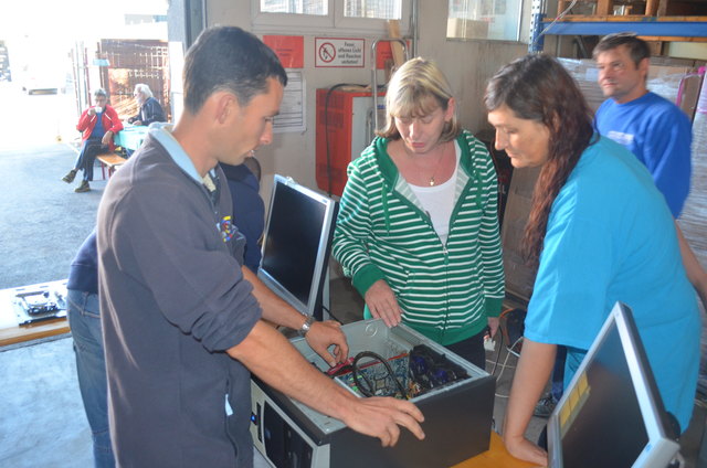 Eine Reparatur bei Kaffee und Kuchen - Graz-Umgebung