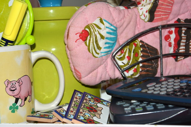 Preisreduzierter Krimskrams sollte eher nicht unter dem Christbaum landen.