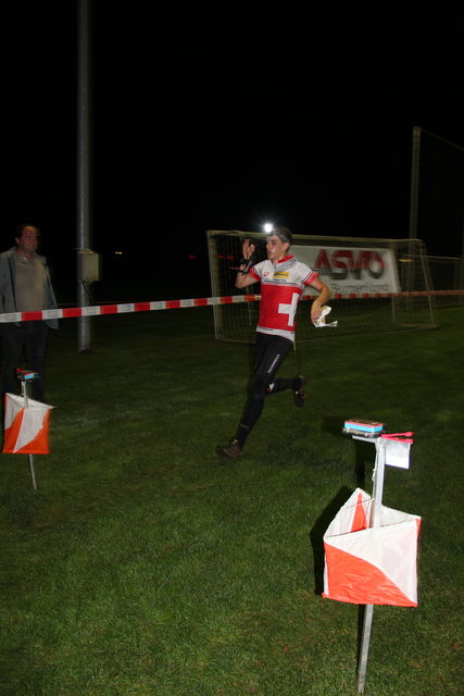 Matthias Reiner (Herren -20 Elite) beim Zieleinlauf.