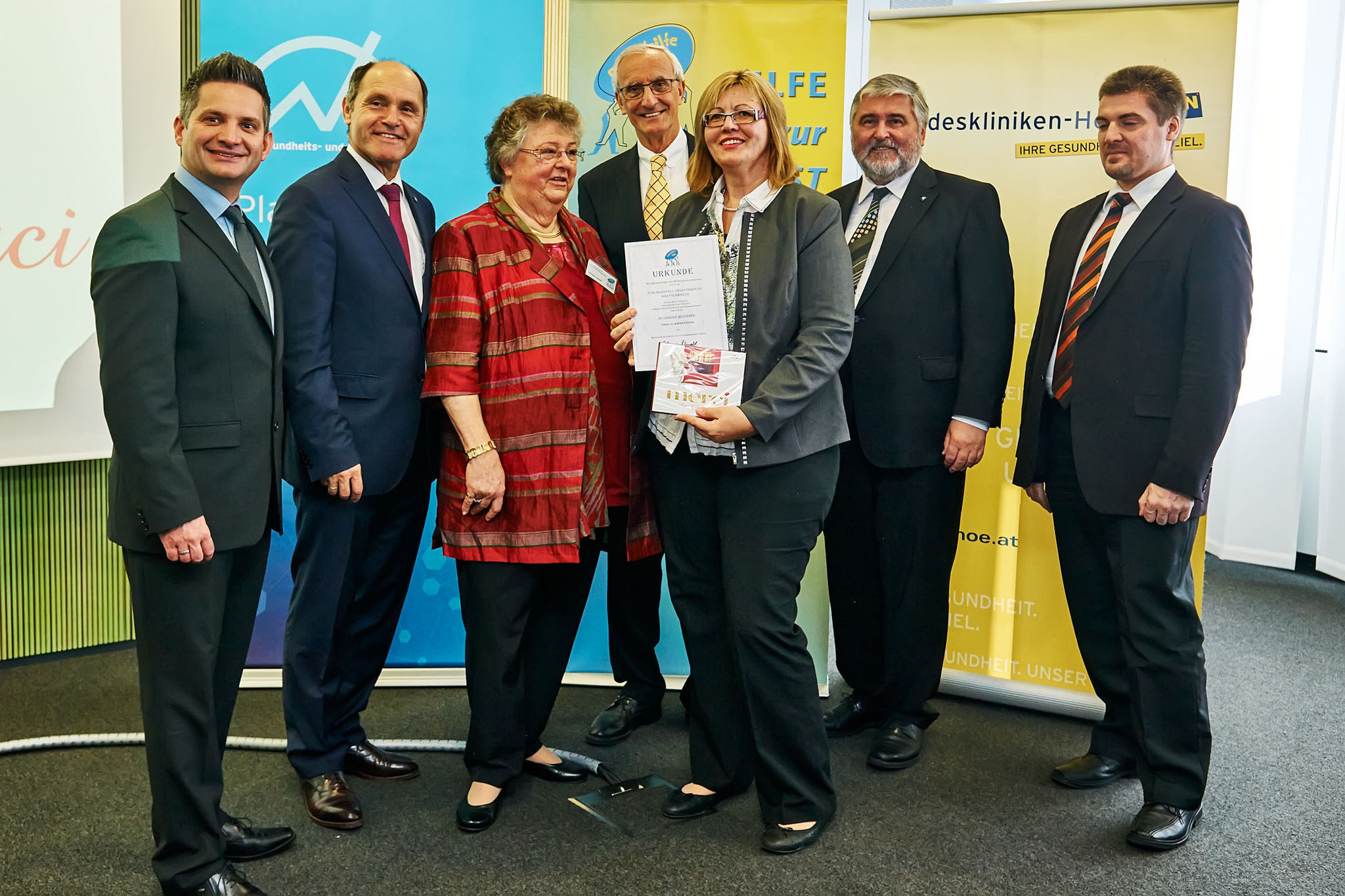 Ehrung F r Selbsthilfegruppe Aus Bad Pirawarth G nserndorf