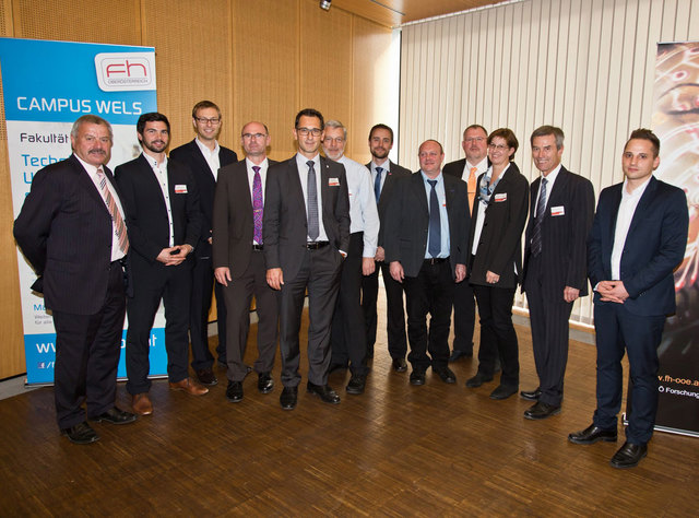 Das Team der ersten 3D-Druck Metall-Fachtagung Österreichs um Aziz Huskic (Mitte) und Reinhard Busch (2.v.r.).