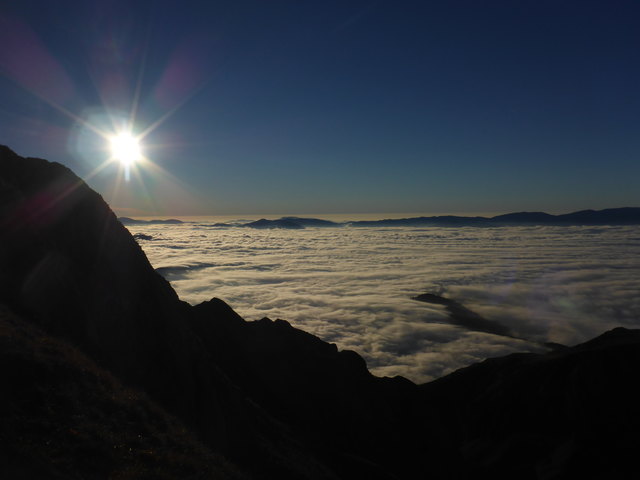 ...die Sonne lacht bereits...es ist kurz nach acht...