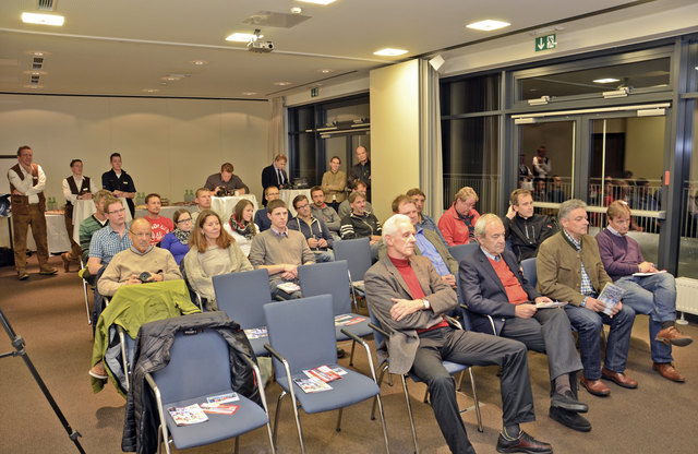 Die Pressekonferenz war gut besucht.