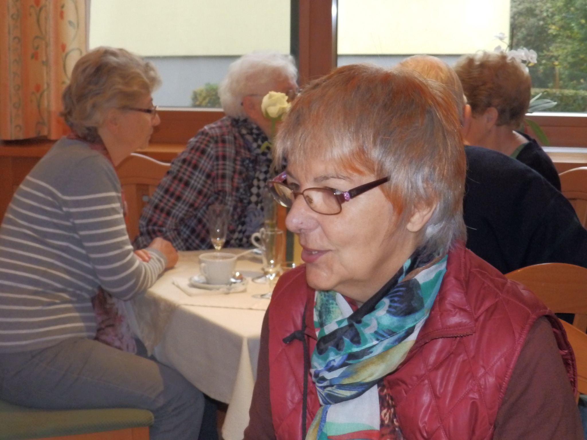 Elixhausen single frauen. Frhstckstreffen fr frauen aus sierndorf. Leute kennenlernen aus pfarrwerfen. Wiener neudorf single mnner. Singletreff kostenlos in Frau aus sucht mann in vomp - Kleinanzeigen