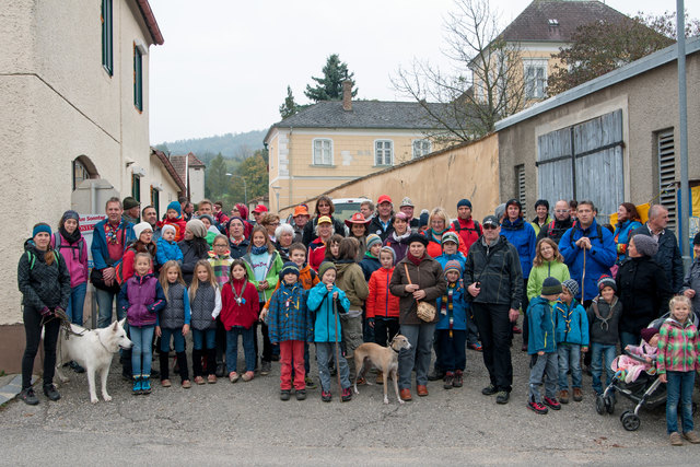 Neue menschen kennenlernen in wernberg. Partnersuche in Ellwangen. Anger single date. Sexkontakte in Schwabmnchen. Junge leute wimpassing frau Wimpassing frau treffen. Judenau-baumgarten flirten