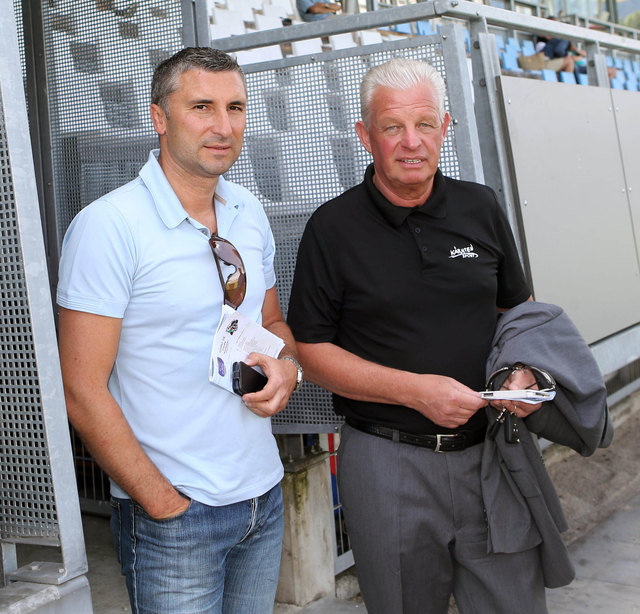 Selbstkritisch: U18-Trainer Goran Lucic und AKA-Geschäftsführer Reinhard Tellian. | Foto: Kuess