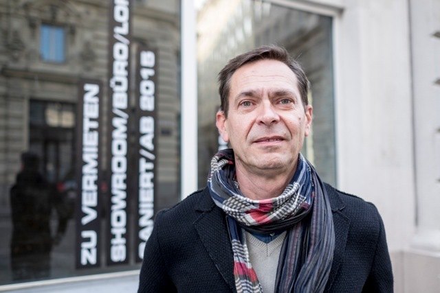 Alexander Hirschenhauser, Klubobmann der Grünen Innere Stadt, möchte den ersten Bezirk wieder beleben. | Foto: Arnold Burghardt