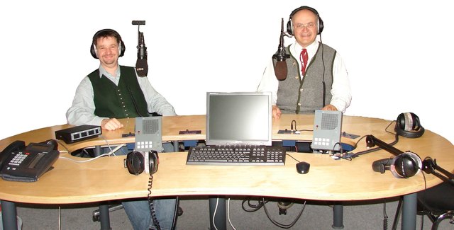 ORF-Mitarbeiter Franz Putz und Karl Lenz waren live beim Volksmusikwettbewerb.