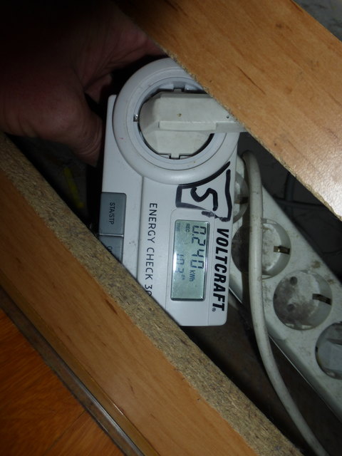 0,240 kWh betrug der Stromverbrauch unseres Kühlschrankes während 27,4 Stunden.
