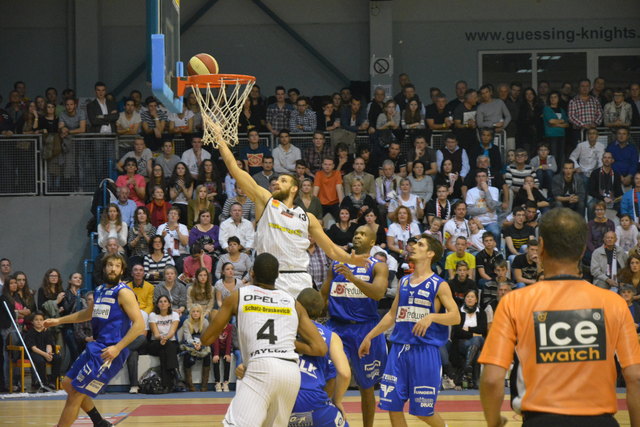 Die Knights unterlagen den Gunners knapp mit 78:77.