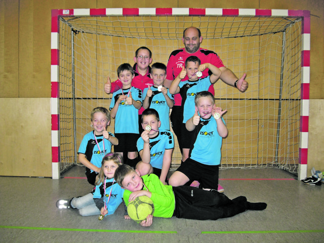 Die Jungs der U9 aus Altheim waren beim letzten Grenzland-Hallencup erfolgreich.