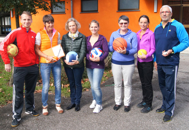 Eibiswalds SporterzieherInnen mit Koordinator Rupert Pelzmann (ganz rechts) | Foto: Krainer