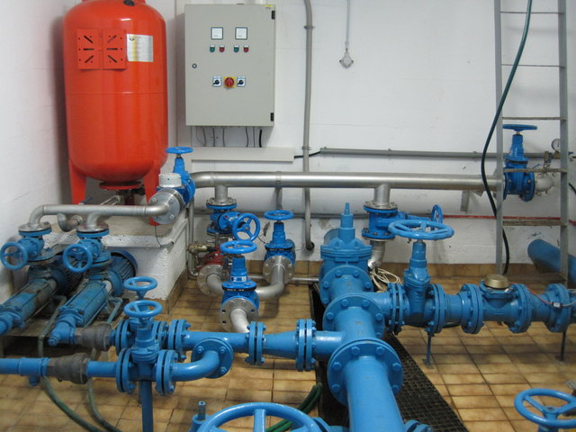Das Wasserwerk Ottensheim wird den Besuchern vorgestellt.