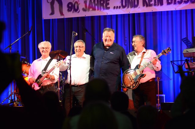 Die Provos mit Austropopper Wilfried – Rudolf Aitenbichler, Pau Zuk, Wilfried Scheutz und Ferdinand Krenn (v.l.).