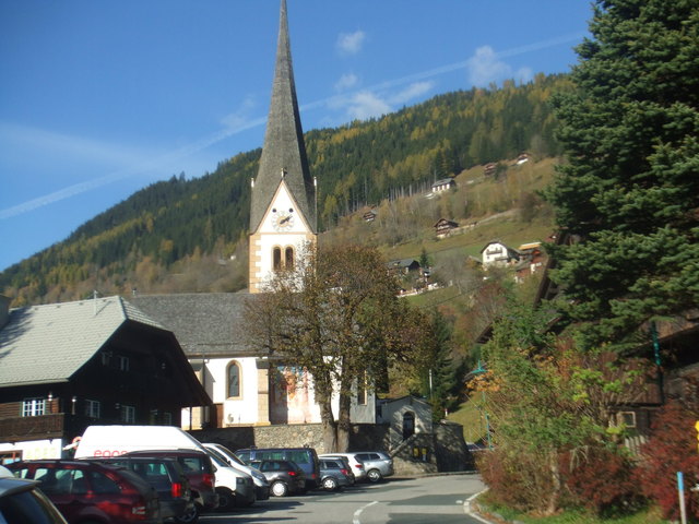 Kirche in Kaning, von hier ging meine Tour los.