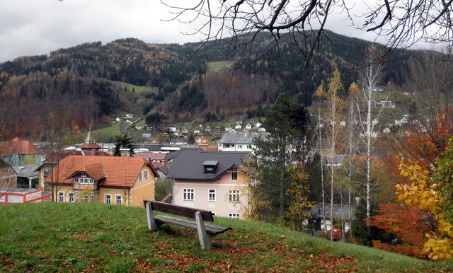 ... und ein wengerl in die Mürzer-Stadt runterschaun, war für mich auch heute noch am 6. November ein kleines, aber schönes, Erlebnis.