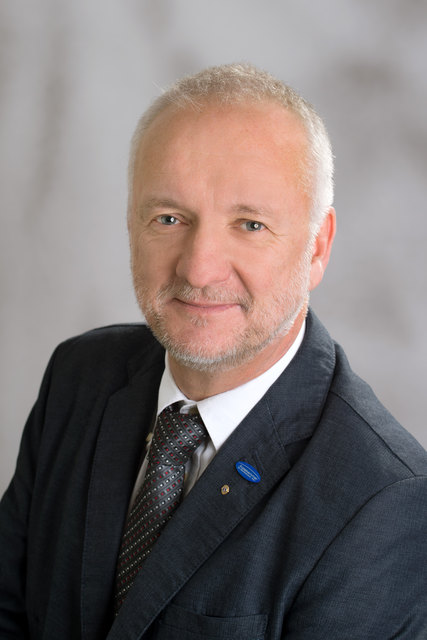 Dr. Wolfgang Ziegler