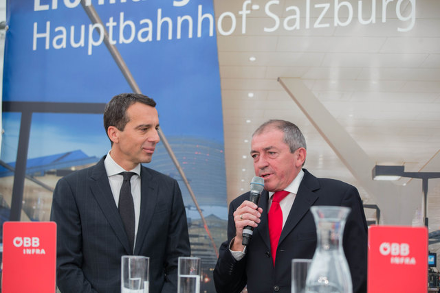 ÖBB-Vorstandsvorsitzender Christian Kern und Salzburgs Bgm. Heinz Schaden | Foto: Franz Neumayr/MMV