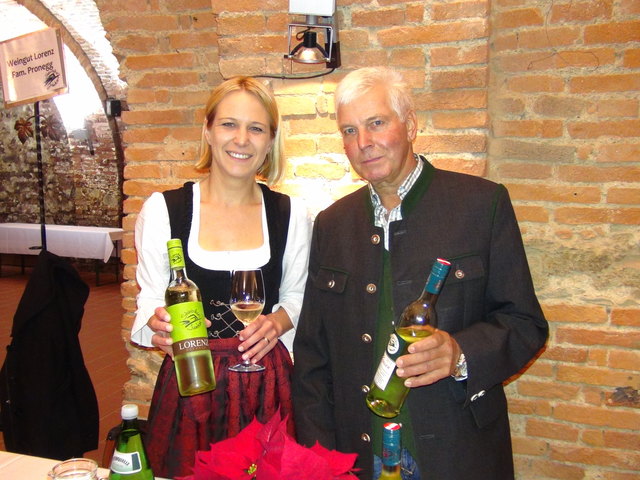 Die Weingüter Lorenz und Koller gaben einen Vorgeschmack auf des Weinjahr 2014.