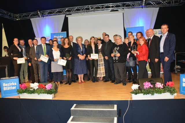 Siegerbild 2014 mit allen Sponsorenvertretern und den Preisträgern