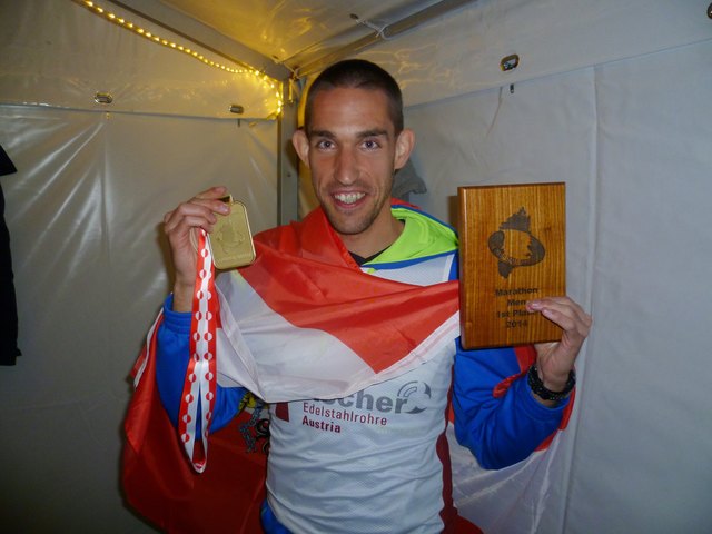 Norbert Zeppitz erlief sich den ersten Platz beim Polar Circle Marathon 2014 | Foto: Zeppitz