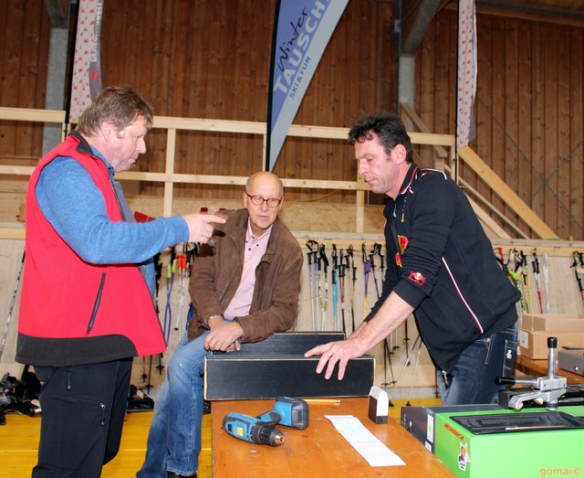 Oberbörsianer Peter Krismer mit AK Siegfried Pichler mit Bindungsservicemann Wintersteiger
