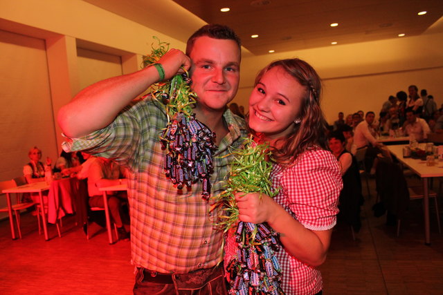 Ballkönigin Stefanie Müller und Ballkönig Alois Lindtner