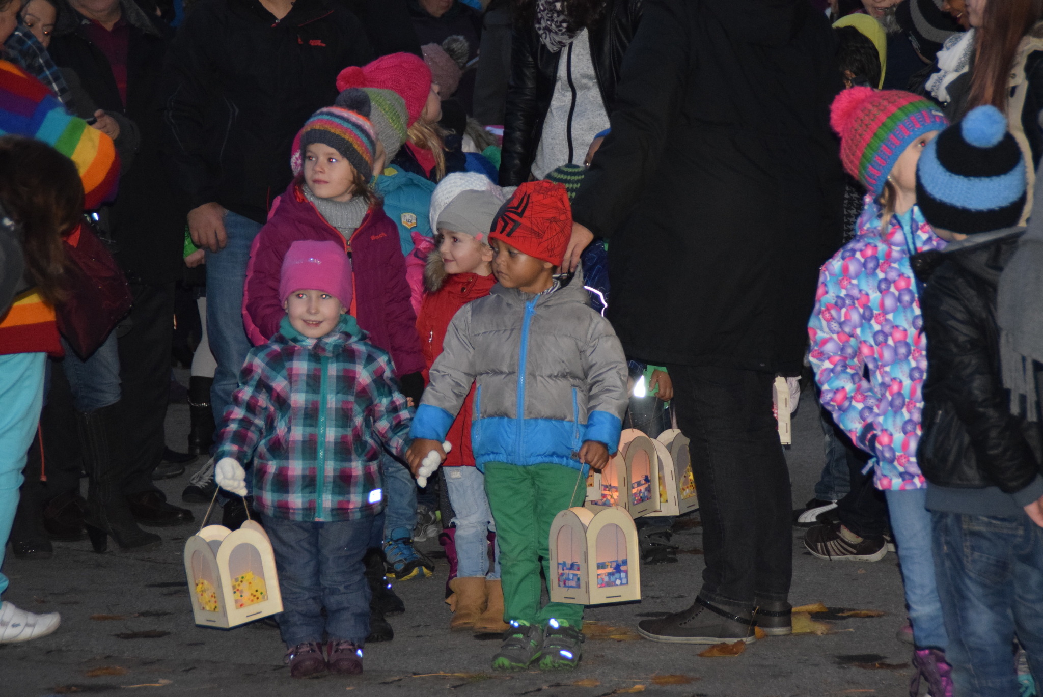 Laternenfest des Kindergarten Brixnerstraße - Landeck