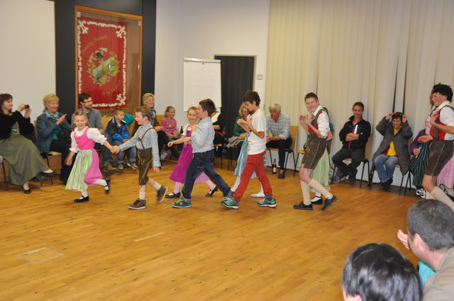 Die Zuschauer waren von den Darbietungen der jungen Tanzschüler begeistert